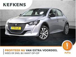 Grijs Gebruikt 2023 Peugeot e-208 Active Hatchback | € 18.420 (Eerlijke prijs)