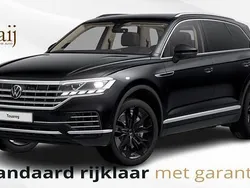 Zwart Gebruikt 2020 VW Touareg SUV | € 52.950 (Eerlijke prijs)