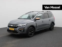 Grijs Gebruikt 2024 Dacia Jogger Extreme MPV | € 24.425 (Eerlijke prijs)