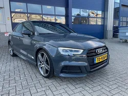 Grijs Gebruikt 2018 Audi A3 S-Line Sedan | € 23.500 (Duur)