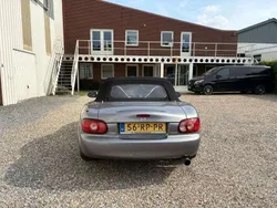Grijs Gebruikt 2005 Mazda MX5 Dynamic Cabriolet | € 6.200 (Goede deal)