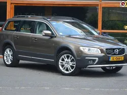 Bruin Gebruikt 2016 Volvo XC70 SUV | € 21.950