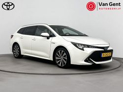 Wit Gebruikt 2022 Toyota Corolla Stationwagen | € 26.999 (Eerlijke prijs)