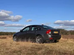 Grijs Gebruikt 2008 Volvo S40 Sedan | € 3.800 (Eerlijke prijs)