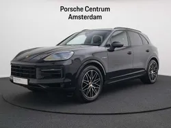 Zwart Gebruikt 2023 Porsche Cayenne SUV | € 109.950 (Super prijs)