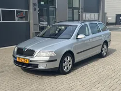 Grijs Gebruikt 2008 Skoda Octavia Classic Stationwagen | € 3.850 (Iets duurder)