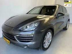 Grijs Gebruikt 2011 Porsche Cayenne SUV | € 18.999