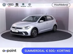 Grijs Gebruikt 2023 VW Polo Life Hatchback | € 18.949 (Goede deal)