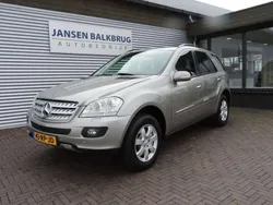 Grijs Gebruikt 2005 Mercedes ML350 SUV | € 9.950 (Eerlijke prijs)
