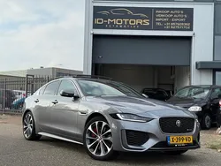 Grijs Gebruikt 2019 Jaguar XE R-Dynamic Sedan | € 28.950