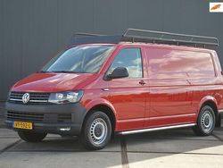 Rood Gebruikt 2016 VW T6 Highline Van | € 14.450