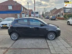 Blauw Gebruikt 2012 Lancia Ypsilon Platinum Hatchback | € 4.995 (Eerlijke prijs)