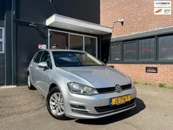 Grijs, metallic lak Gebruikt 2013 VW Golf VII Highline Hatchback | € 7.500 (Goede deal)