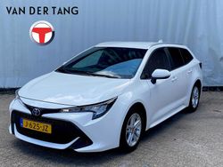 Wit Gebruikt 2020 Toyota Corolla Active Stationwagen | € 17.950 (Eerlijke prijs)