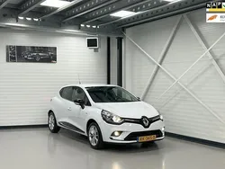 Wit Gebruikt 2017 Renault Clio IV LIMITED Hatchback | € 8.350 (Eerlijke prijs)