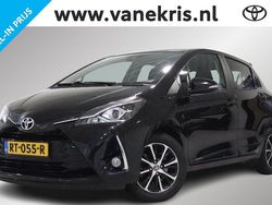Zwart Gebruikt 2018 Toyota Yaris Design Hatchback | € 14.749 (Eerlijke prijs)