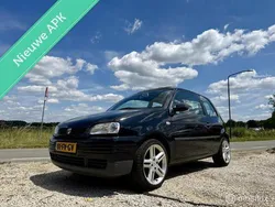 Zwart Gebruikt 2000 Seat Arosa Hatchback | € 1.295 (Eerlijke prijs)
