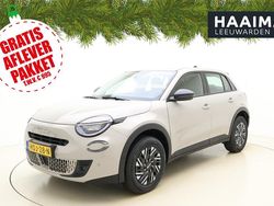Grijs, metallic lak Gebruikt 2025 Fiat 600 Urban SUV | € 27.450 (Super prijs)