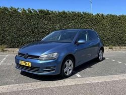 Blauw Gebruikt 2014 VW Golf VII Highline Stationwagen | € 10.000 (Goede deal)