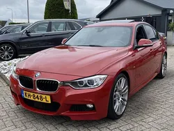 Rood Gebruikt 2015 BMW 330 Executive Sedan | € 19.950 (Duur)