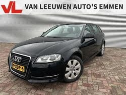 Zwart Gebruikt 2012 Audi A3 Sportback Attraction Hatchback | € 9.448 (Eerlijke prijs)