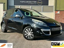 Zwart Gebruikt 2011 Renault Scénic III MPV | € 3.299