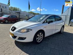 Wit Gebruikt 2009 Seat Leon Style Hatchback | € 2.499 (Eerlijke prijs)