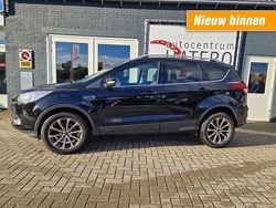 Zwart Gebruikt 2014 Ford Kuga Titanium SUV | € 10.950 (Eerlijke prijs)