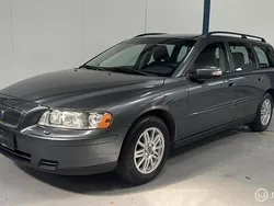Grijs Gebruikt 2006 Volvo V70 Kinetic Stationwagen | € 11.945 (Duur)