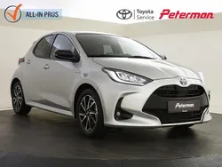 Zilver Gebruikt 2021 Toyota Yaris Style Hatchback | € 21.899 (Eerlijke prijs)