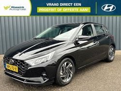 Zwart metallic Gebruikt 2024 Hyundai i20 Comfort Hatchback | € 19.285 (Eerlijke prijs)