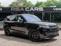 Zwart, metallic lak Gebruikt 2023 Land Rover Range Rover Sport First Edition SUV | € 129.950