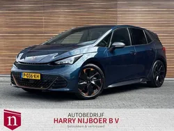 Blauw, metallic lak Gebruikt 2022 Cupra Born Hatchback | € 22.900 (Eerlijke prijs)