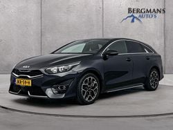 Zwart Gebruikt 2022 Kia ProCeed GT-Line Hatchback | € 26.200 (Goede deal)