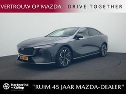 Machine grey Nieuw 2025 Mazda 6e Takumi-Line Hatchback | € 49.950 (Iets duurder)