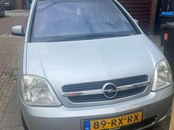 Zilver Gebruikt 2005 Opel Meriva Enjoy MPV | € 2.000 (Iets duurder)