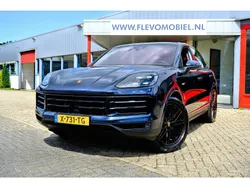 Blauw Gebruikt 2024 Porsche Cayenne SUV | € 107.950 (Eerlijke prijs)