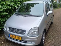 Grijs Gebruikt 2003 Opel Agila Comfort MPV | € 1.000 (Eerlijke prijs)