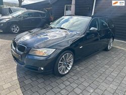 Zwart Gebruikt 2012 BMW 318 Stationwagen | € 4.750 (Eerlijke prijs)
