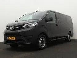Zwart metallic Gebruikt 2023 Toyota Proace Cool Van | € 59.950