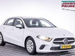 Wit Gebruikt 2022 Mercedes A160 Hatchback | € 19.990 (Super prijs)