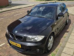 Zwart Gebruikt 2010 BMW 118 M Sport Hatchback | € 5.000 (Eerlijke prijs)