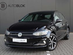 Zwart Gebruikt 2019 VW Polo Comfortline Hatchback | € 15.945 (Eerlijke prijs)