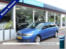 Blauw Gebruikt 2015 Skoda Rapid Style Hatchback | € 7.480 (Eerlijke prijs)