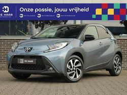 Grijs Gebruikt 2024 Toyota Aygo X Pulse SUV | € 16.900
