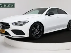 Wit, metallic lak Gebruikt 2020 Mercedes CLA220 AMG Sedan | € 26.945