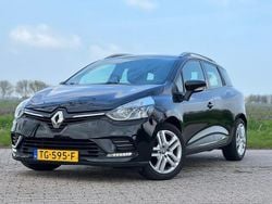 Zwart Gebruikt 2018 Renault Clio GrandTour Zen Stationwagen | € 10.790 (Iets duurder)