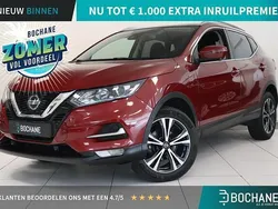 Magnetic red m Gebruikt 2020 Nissan Qashqai N-Connecta SUV | € 20.840 (Eerlijke prijs)