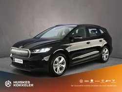 Zwart Gebruikt 2024 Skoda Enyaq iV Selection SUV | € 34.900 (Eerlijke prijs)
