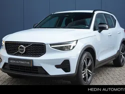 Cloud blue Gebruikt 2024 Volvo XC40 Plus SUV | € 44.995 (Eerlijke prijs)